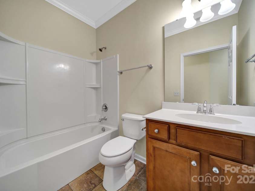 9020 Smokey Hill Lane, Fort Mill, SC 29707.  MLS# CAR4264813, YatesRealty ID 15950. 