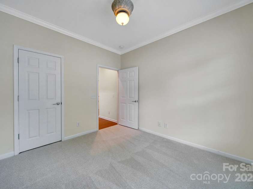 9020 Smokey Hill Lane, Fort Mill, SC 29707.  MLS# CAR4264813, YatesRealty ID 15950. 