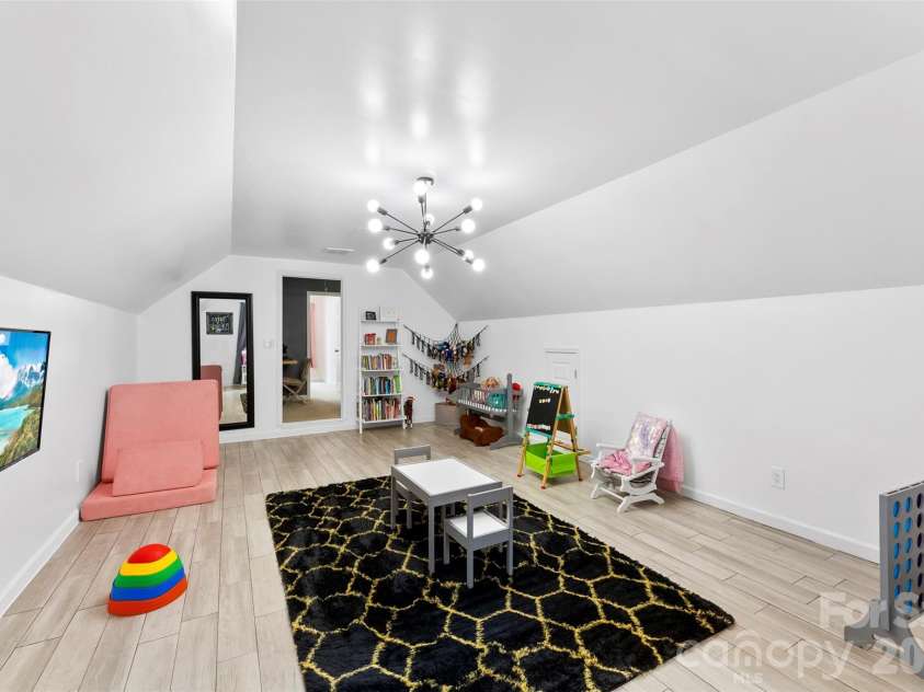 7901 McConnell Road, Denver, NC 28037.  MLS# CAR4342514, YatesRealty ID 15952. 