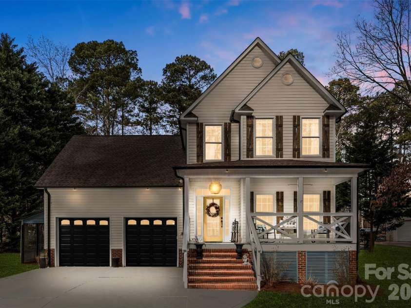 7901 McConnell Road, Denver, NC 28037.  MLS# CAR4342514, YatesRealty ID 15952. 