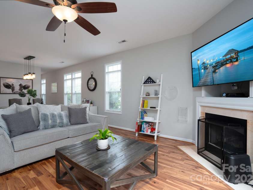 12719 Walking Stick Drive, Charlotte, NC 28278.  MLS# CAR4263496, YatesRealty ID 15953. 