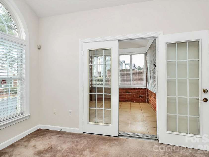 8684 Windsor Ridge Drive, Charlotte, NC 28277.  MLS# CAR4342954, YatesRealty ID 15954. 