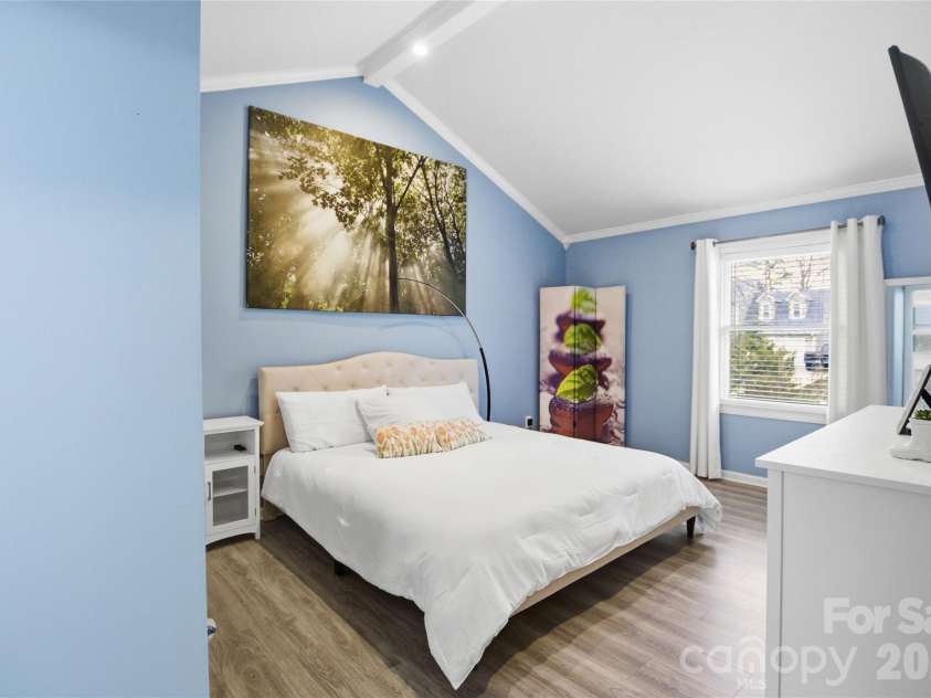 2316 Wineberry Court, Matthews, NC 28105.  MLS# CAR4346010, YatesRealty ID 15955. 