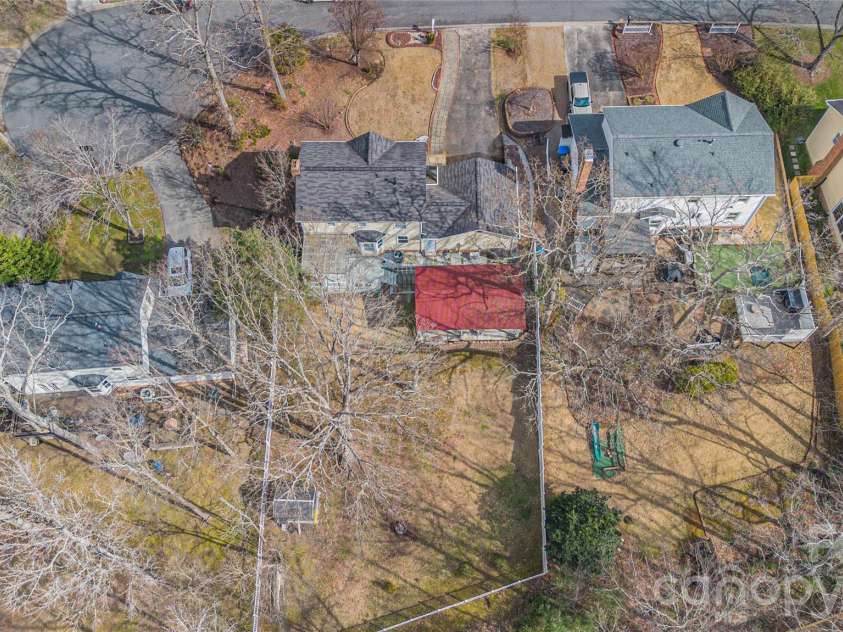 2316 Wineberry Court, Matthews, NC 28105.  MLS# CAR4346010, YatesRealty ID 15955. 