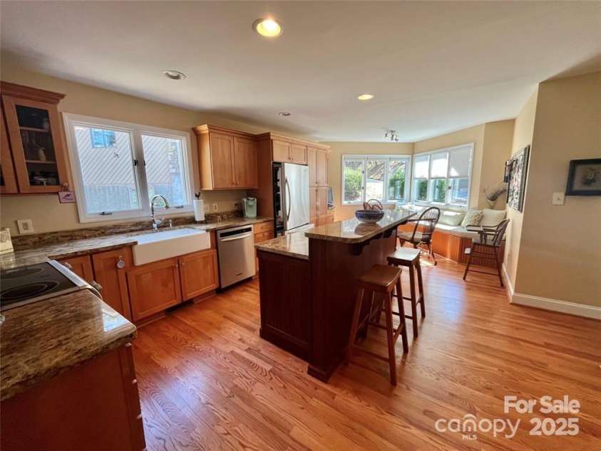 2902 Timber Trails Trail, Asheville, NC 28804.  MLS# CAR4260445, YatesRealty ID 15956. 