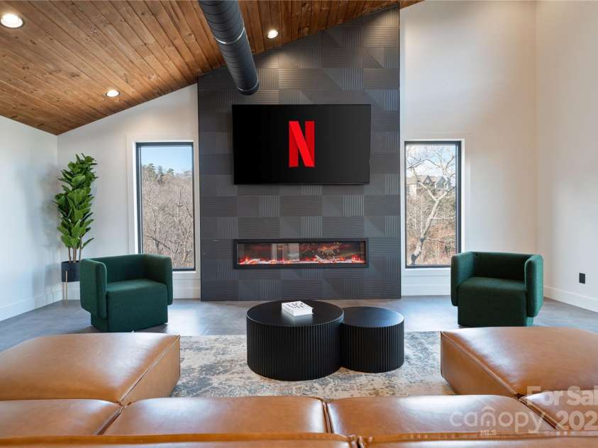 138 Waters Edge Court, Lake Lure, NC 28746.  MLS# CAR4251581, YatesRealty ID 15957. 