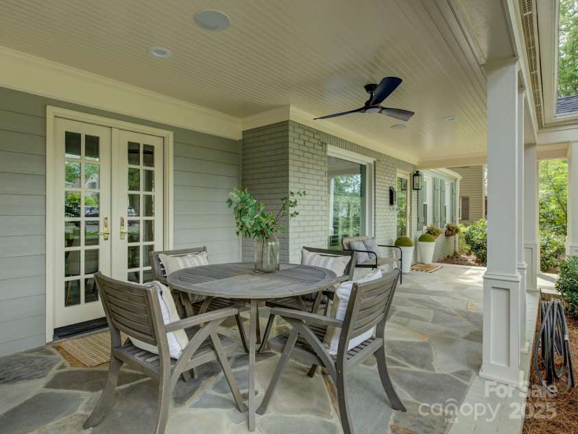 1069 Sedgefield Road, Charlotte, NC 28209.  MLS# CAR4256096, YatesRealty ID 15958. 