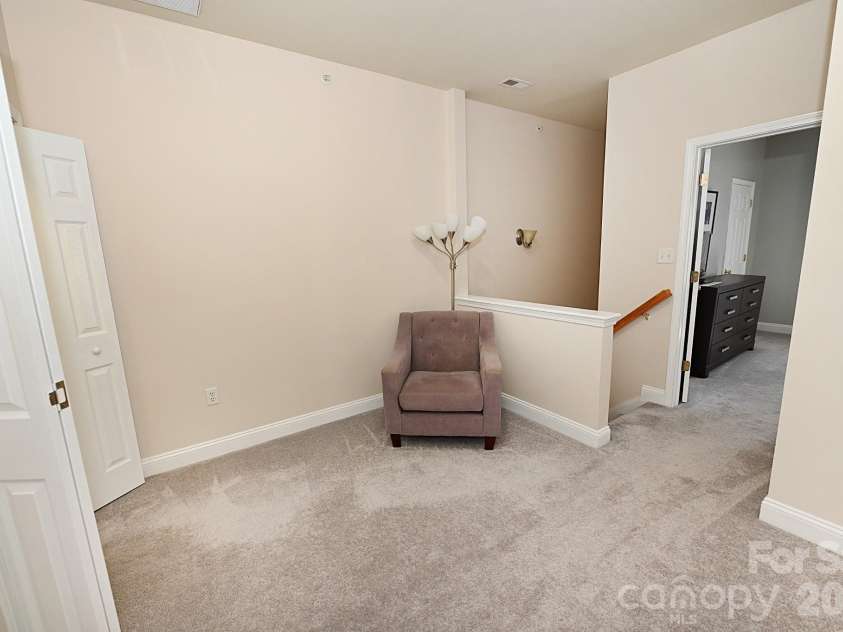 1360 21st Avenue, Hickory, NC 28601.  MLS# CAR4352568, YatesRealty ID 15959. 