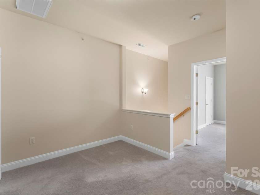 1360 21st Avenue, Hickory, NC 28601.  MLS# CAR4422897, YatesRealty ID 15959. 