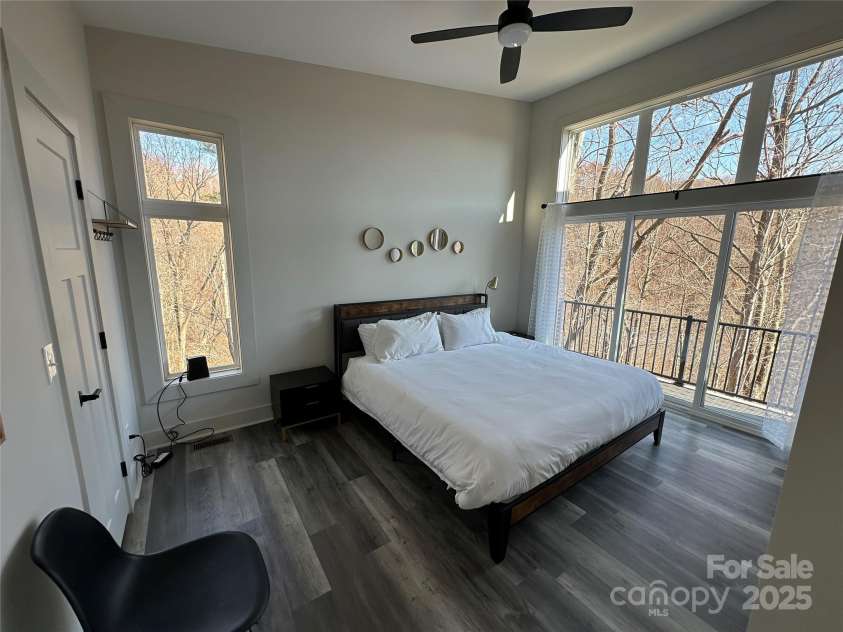 3149 Winter Hawk Lane, Lenoir, NC 28645.  MLS# CAR4255973, YatesRealty ID 15959. 