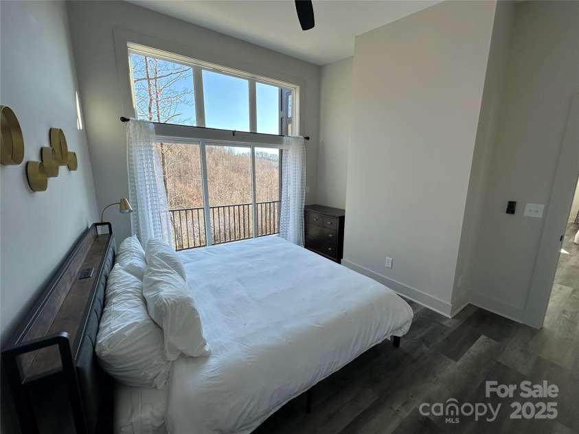 3149 Winter Hawk Lane, Lenoir, NC 28645.  MLS# CAR4255973, YatesRealty ID 15959. 