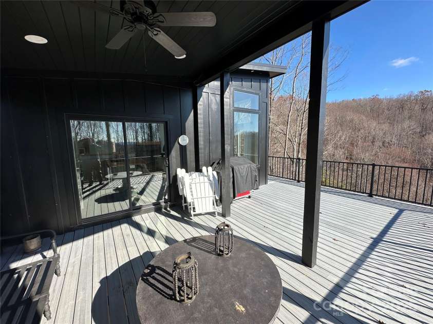 3149 Winter Hawk Lane, Lenoir, NC 28645.  MLS# CAR4255973, YatesRealty ID 15959. 