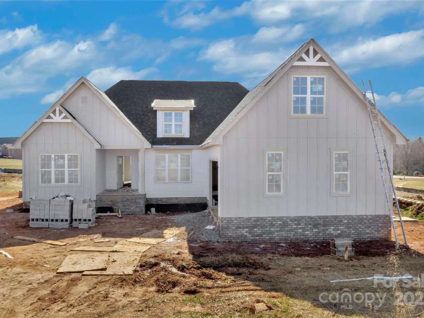 2059 Parks Road, Salisbury, NC 28147.  MLS# CAR4188213, YatesRealty ID 1596. Status as of 2/24/25