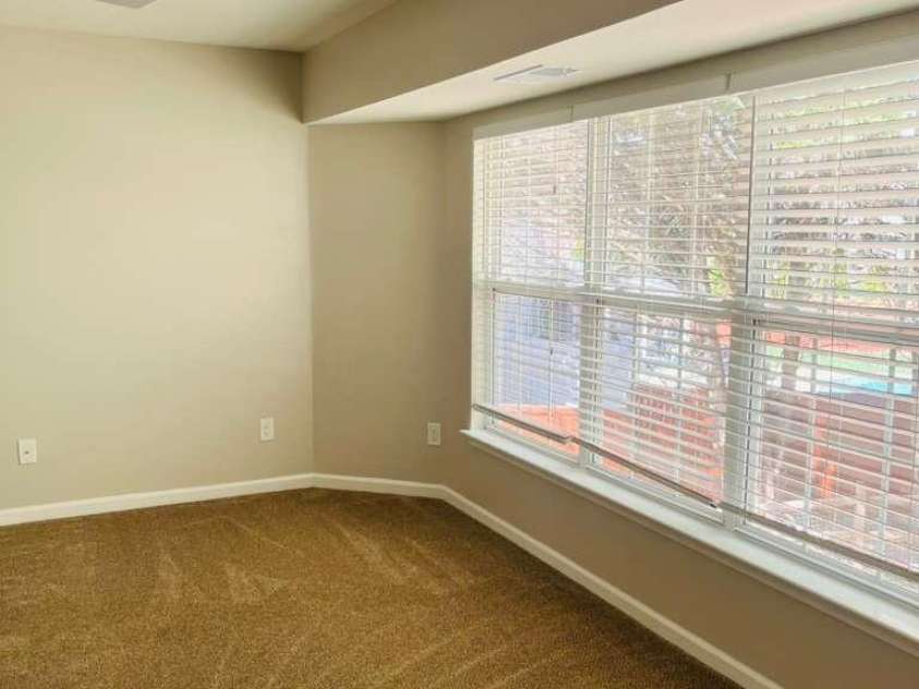 4630 Appley Mead Lane, Charlotte, NC 28269.  MLS# CAR4357436, YatesRealty ID 15961. 