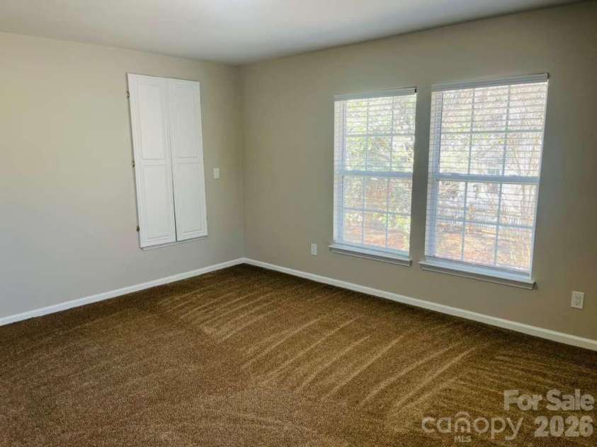 4630 Appley Mead Lane, Charlotte, NC 28269.  MLS# CAR4357436, YatesRealty ID 15961. 