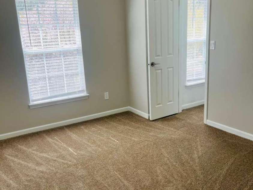 4630 Appley Mead Lane, Charlotte, NC 28269.  MLS# CAR4357436, YatesRealty ID 15961. 