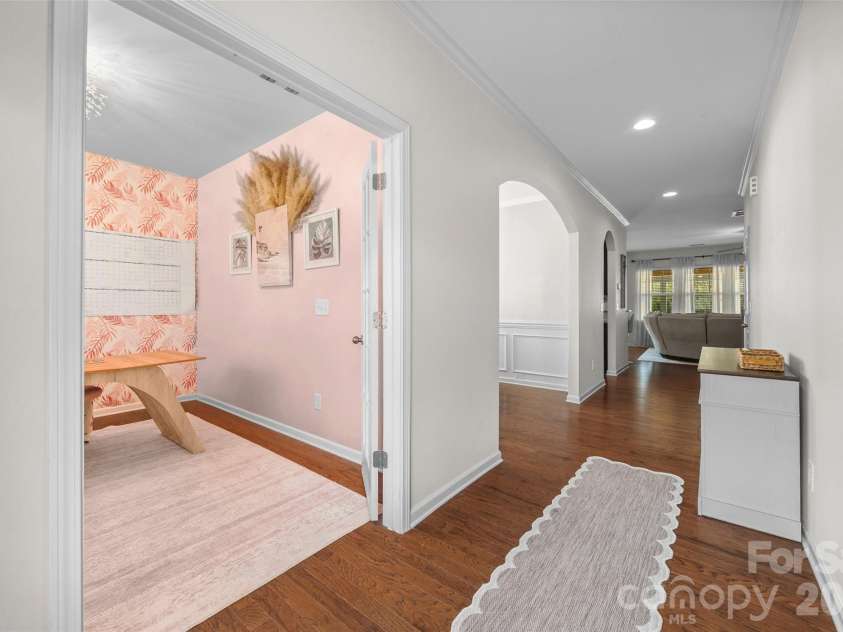 130 Bay Laurel Drive, Mooresville, NC 28115.  MLS# CAR4356515, YatesRealty ID 15962. 