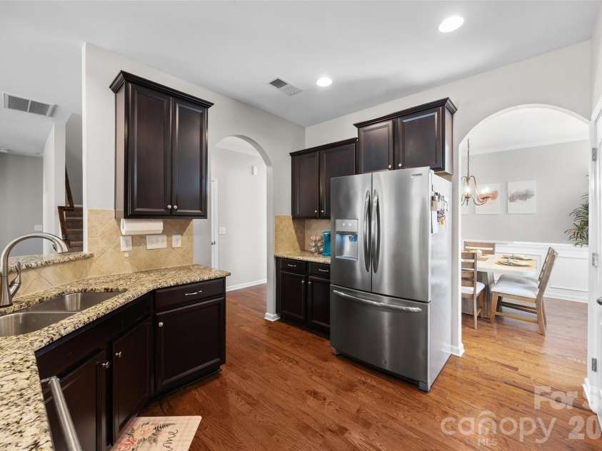 130 Bay Laurel Drive, Mooresville, NC 28115.  MLS# CAR4356515, YatesRealty ID 15962. 
