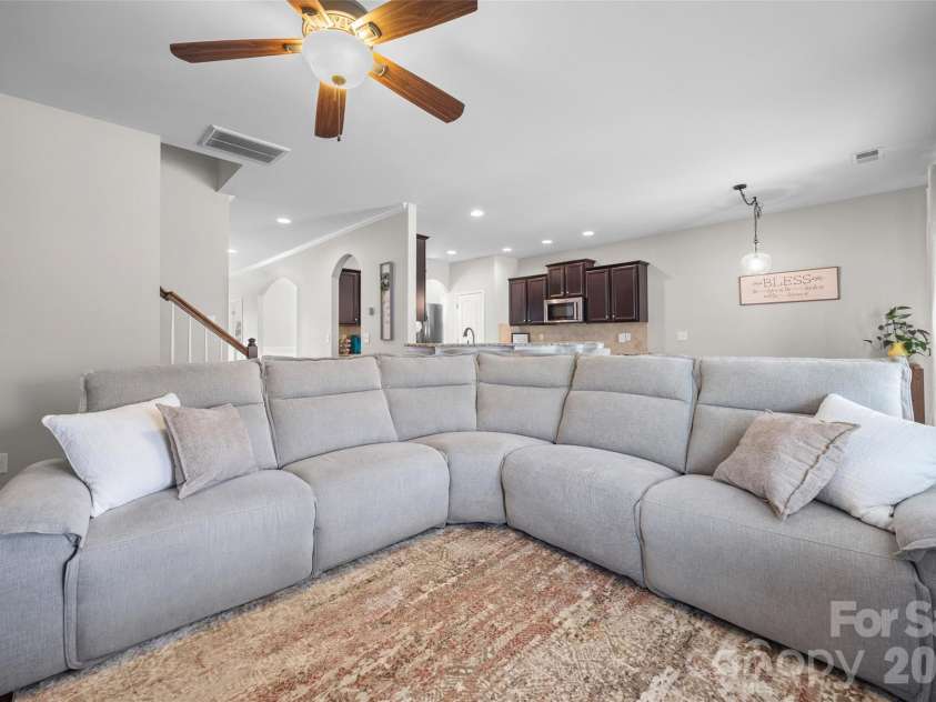 130 Bay Laurel Drive, Mooresville, NC 28115.  MLS# CAR4356515, YatesRealty ID 15962. 