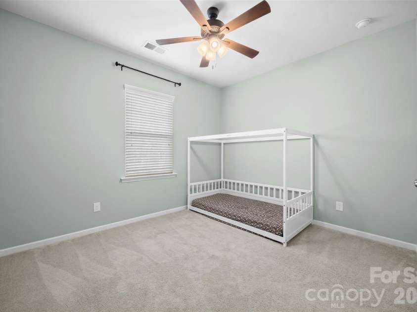 130 Bay Laurel Drive, Mooresville, NC 28115.  MLS# CAR4356515, YatesRealty ID 15962. 