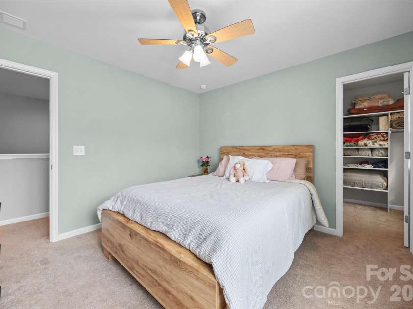 130 Bay Laurel Drive, Mooresville, NC 28115.  MLS# CAR4356515, YatesRealty ID 15962. 