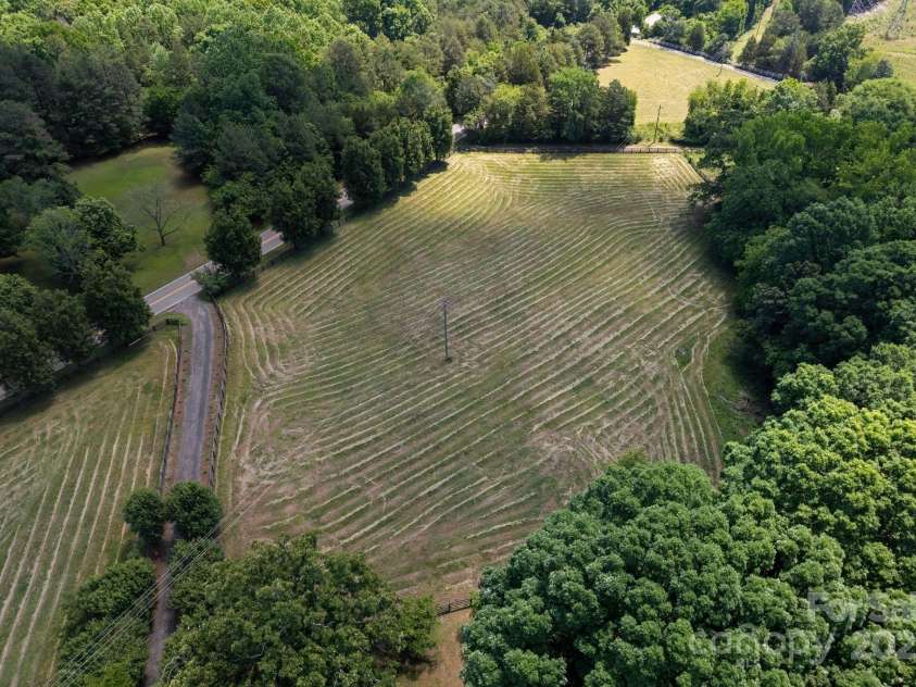 21121 Shearer Road, Davidson, NC 28036.  MLS# CAR4257343, YatesRealty ID 15964. 