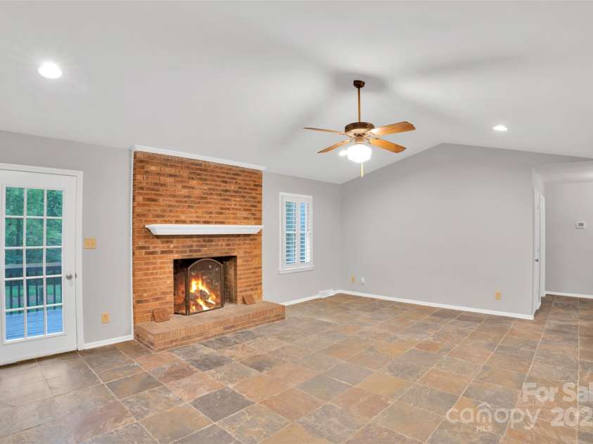 3000 Low Gap Road, Waxhaw, NC 28173.  MLS# CAR4259404, YatesRealty ID 15966. 
