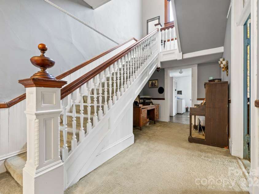 101 Main Street, Cleveland, NC 27013.  MLS# CAR4240992, YatesRealty ID 15968. 