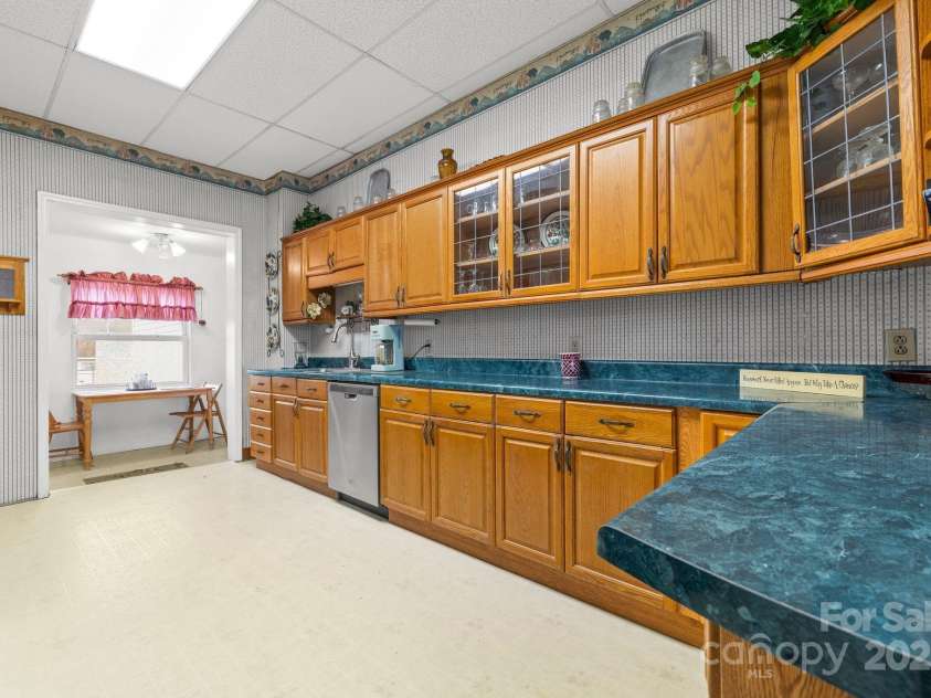 101 Main Street, Cleveland, NC 27013.  MLS# CAR4240992, YatesRealty ID 15968. 