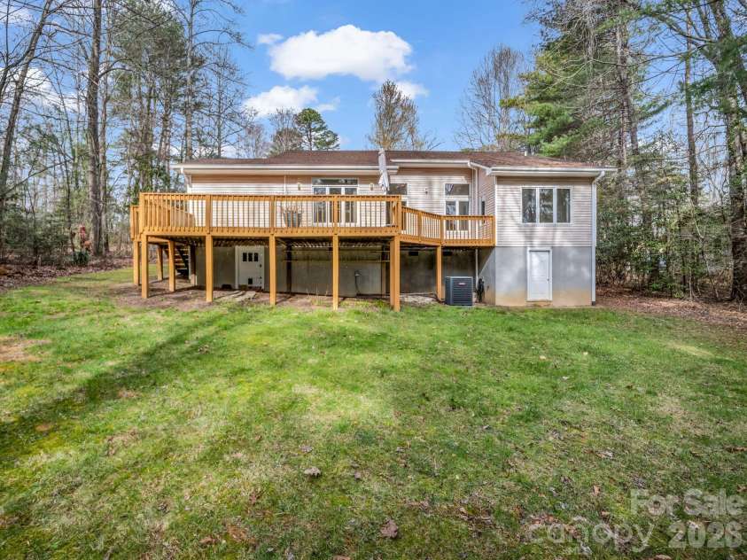 5 Hearthstone Lane, Flat Rock, NC 28731.  MLS# CAR4358961, YatesRealty ID 15969. 