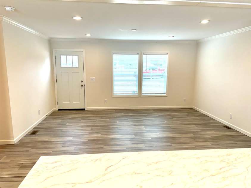 124 Titanium Drive, Statesville, NC 28625.  MLS# CAR4344096, YatesRealty ID 1597. 