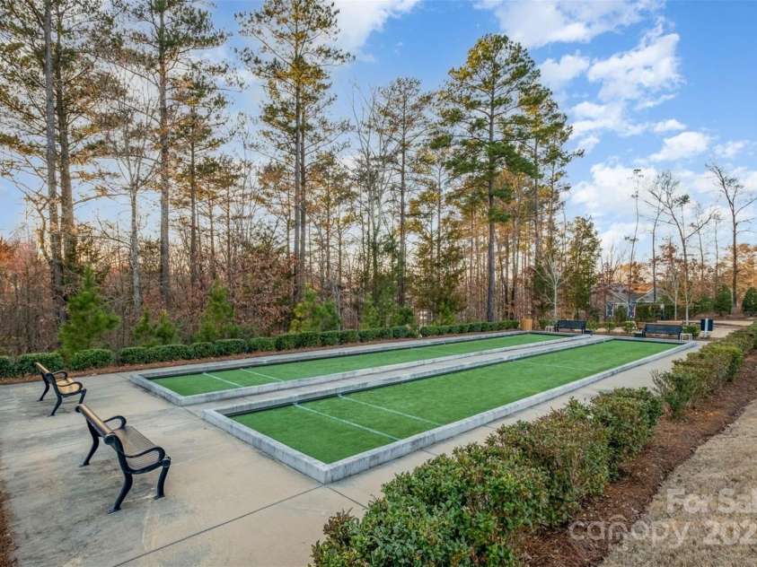 19004 Dry Narrows Way, Charlotte, NC 28278.  MLS# CAR4326256, YatesRealty ID 1597. 