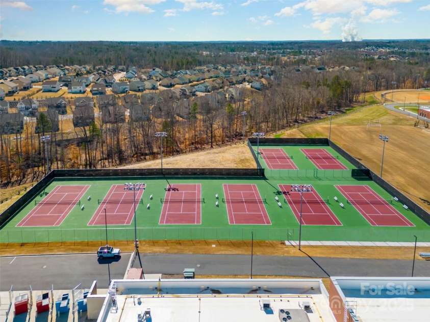 19004 Dry Narrows Way, Charlotte, NC 28278.  MLS# CAR4326256, YatesRealty ID 1597. 