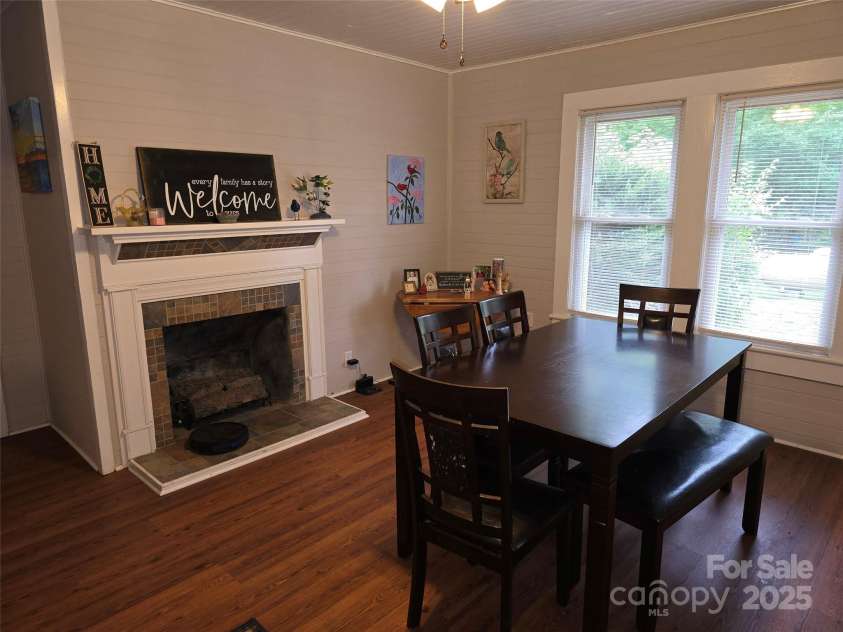 804 Dennis Street, Troy, NC 27371.  MLS# CAR4263970, YatesRealty ID 15970. 