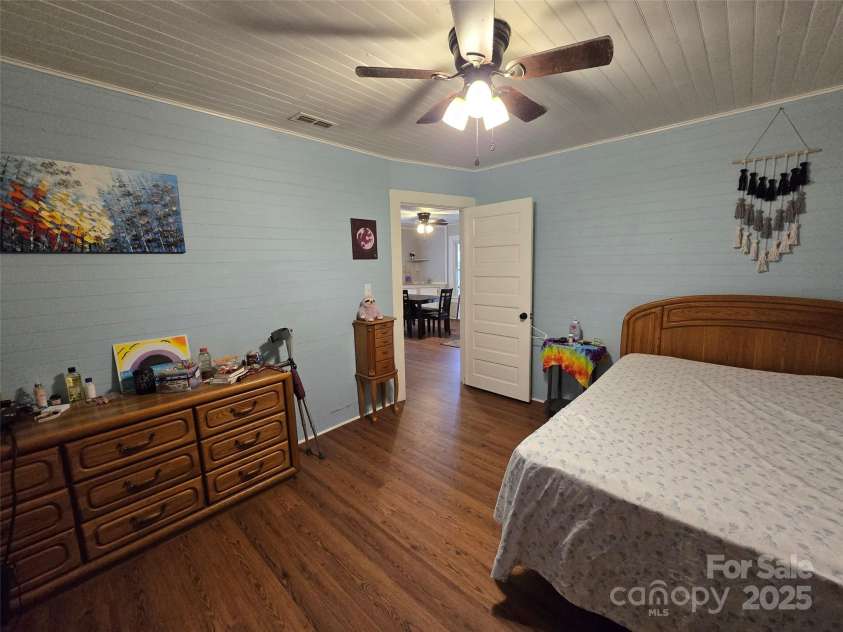 804 Dennis Street, Troy, NC 27371.  MLS# CAR4263970, YatesRealty ID 15970. 