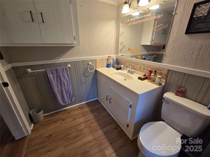 804 Dennis Street, Troy, NC 27371.  MLS# CAR4263970, YatesRealty ID 15970. 