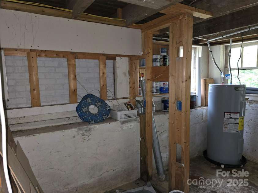 804 Dennis Street, Troy, NC 27371.  MLS# CAR4263970, YatesRealty ID 15970. 