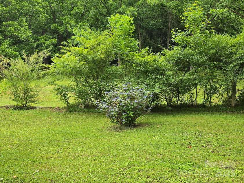 804 Dennis Street, Troy, NC 27371.  MLS# CAR4263970, YatesRealty ID 15970. 