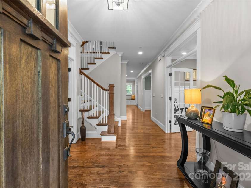 2414 Bay Street, Charlotte, NC 28205.  MLS# CAR4258181, YatesRealty ID 15971. 