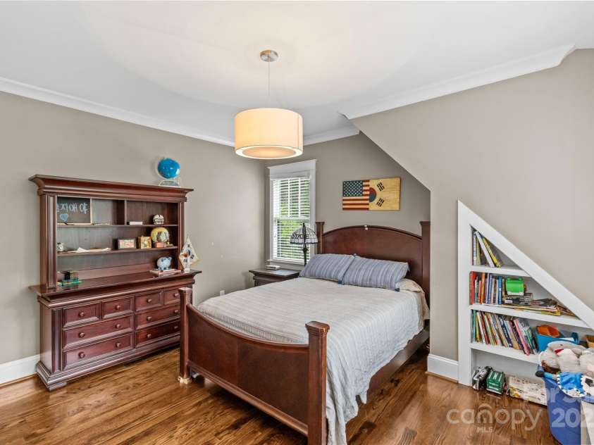 2414 Bay Street, Charlotte, NC 28205.  MLS# CAR4258181, YatesRealty ID 15971. 