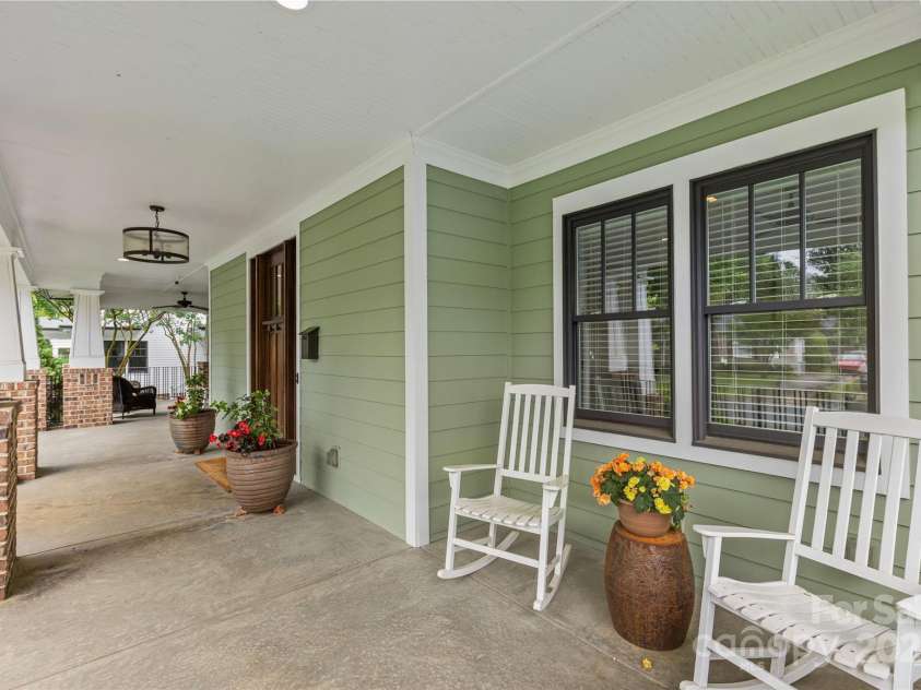 2414 Bay Street, Charlotte, NC 28205.  MLS# CAR4302831, YatesRealty ID 15971. 