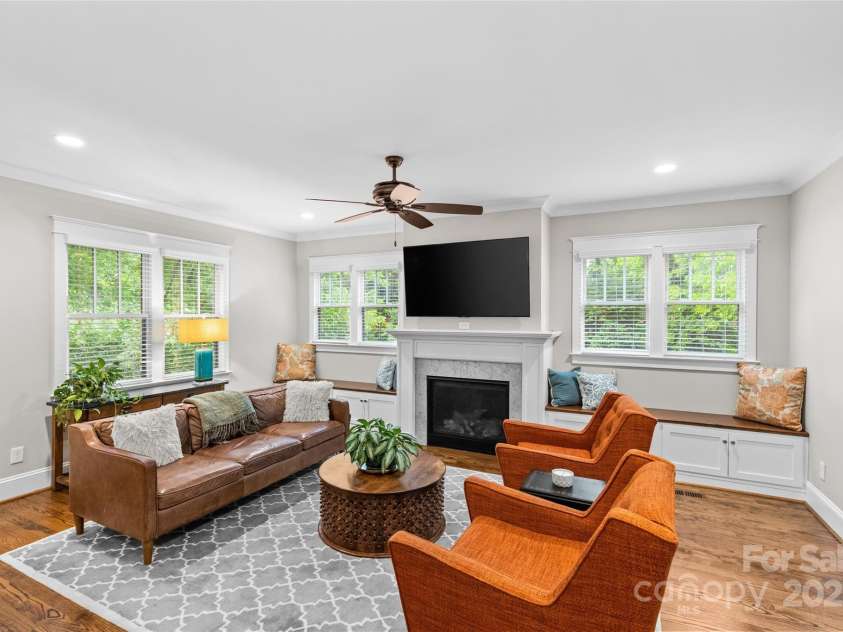 2414 Bay Street, Charlotte, NC 28205.  MLS# CAR4302831, YatesRealty ID 15971. 