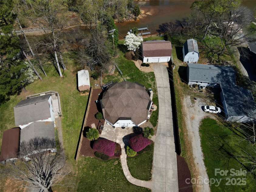 7977 Lucky Creek Lane, Denver, NC 28037.  MLS# CAR4220264, YatesRealty ID 15973. 