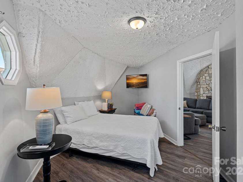 7977 Lucky Creek Lane, Denver, NC 28037.  MLS# CAR4220264, YatesRealty ID 15973. 