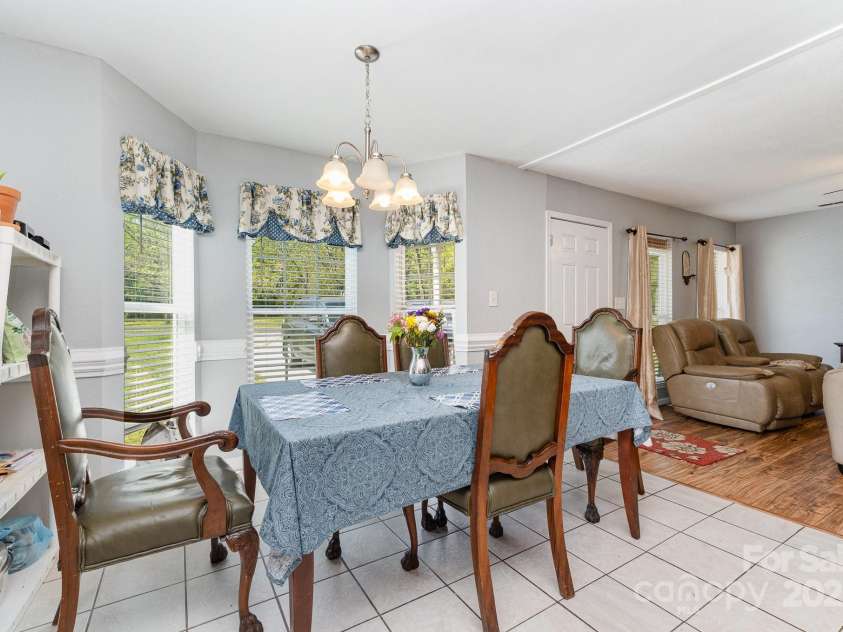 1263 Crawford Road, Rock Hill, SC 29730.  MLS# CAR4251830, YatesRealty ID 15974. 