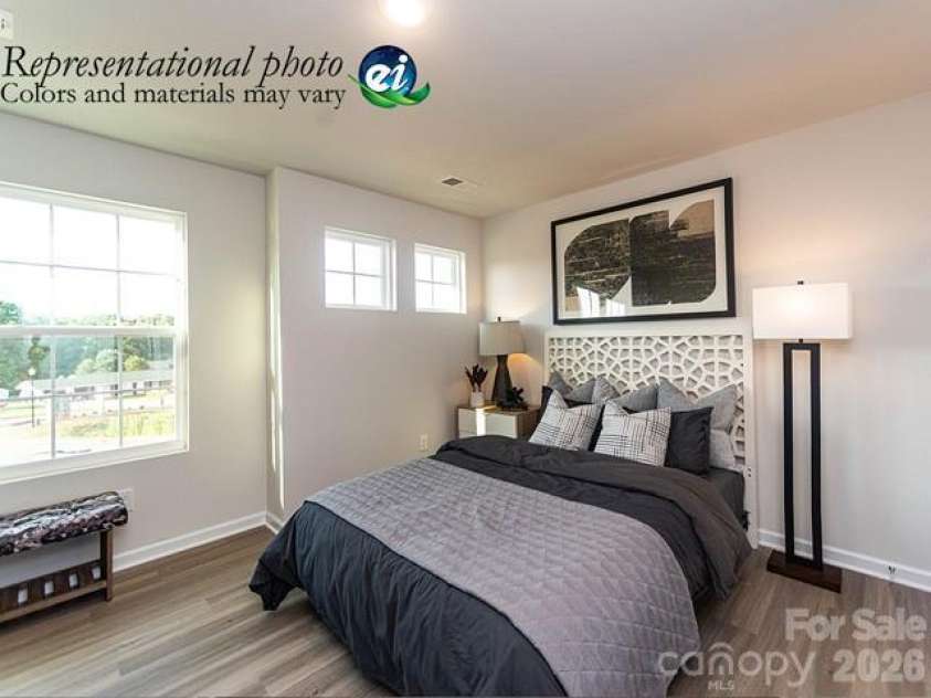 8128 McGarry Trail, Charlotte, NC 28214.  MLS# CAR4360831, YatesRealty ID 15974. 