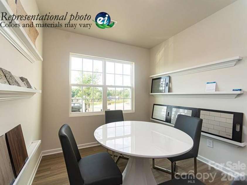 8128 McGarry Trail, Charlotte, NC 28214.  MLS# CAR4360831, YatesRealty ID 15974. 