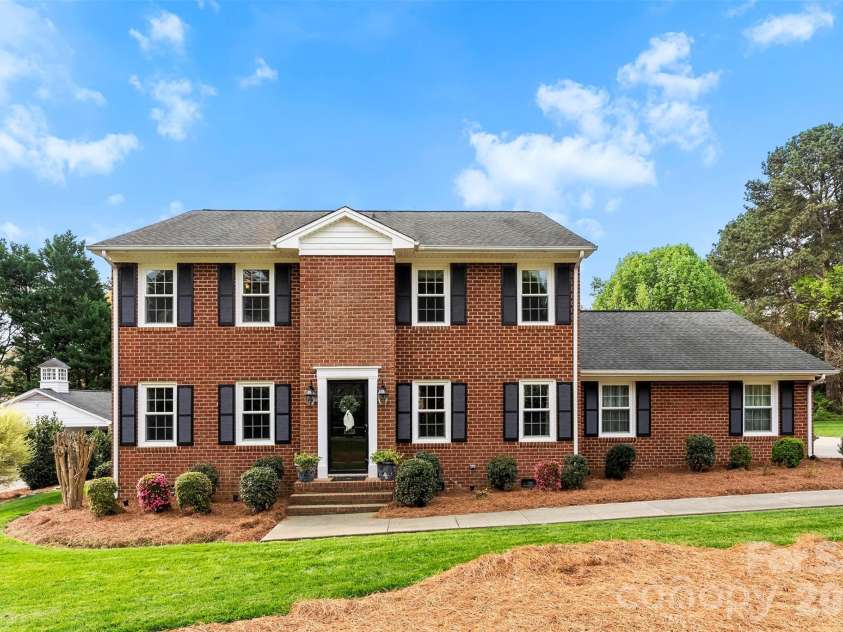 1025 Rudd Road, Gastonia, NC 28054.  MLS# CAR4359303, YatesRealty ID 15975. 