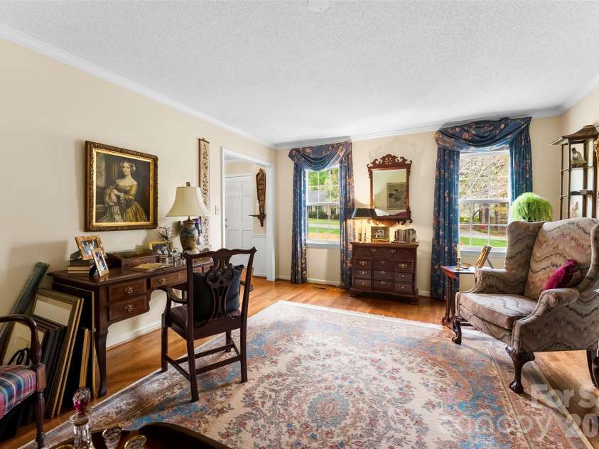 1025 Rudd Road, Gastonia, NC 28054.  MLS# CAR4359303, YatesRealty ID 15975. 