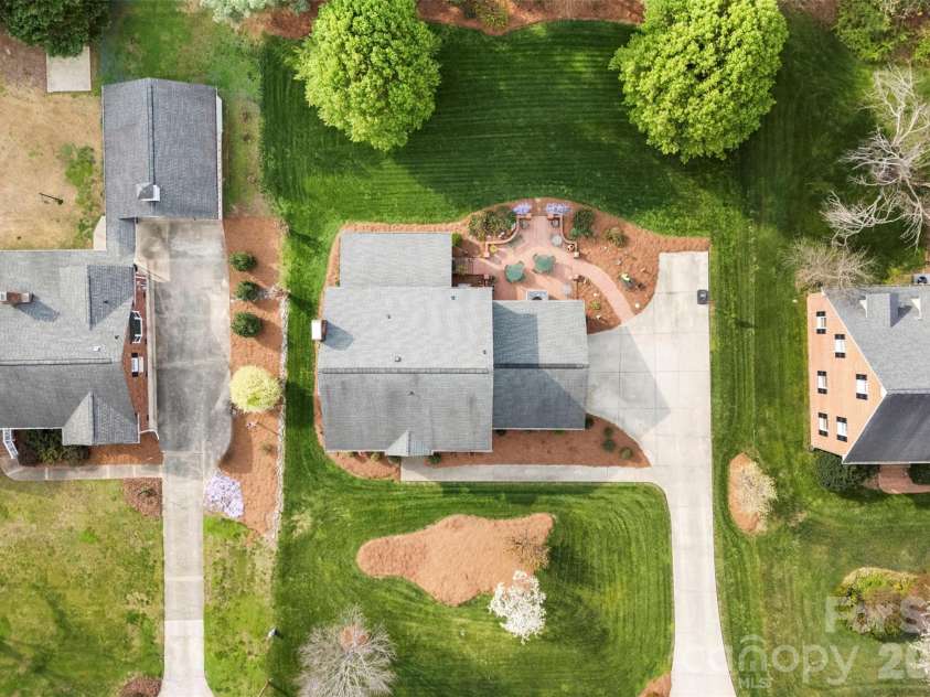 1025 Rudd Road, Gastonia, NC 28054.  MLS# CAR4359303, YatesRealty ID 15975. 